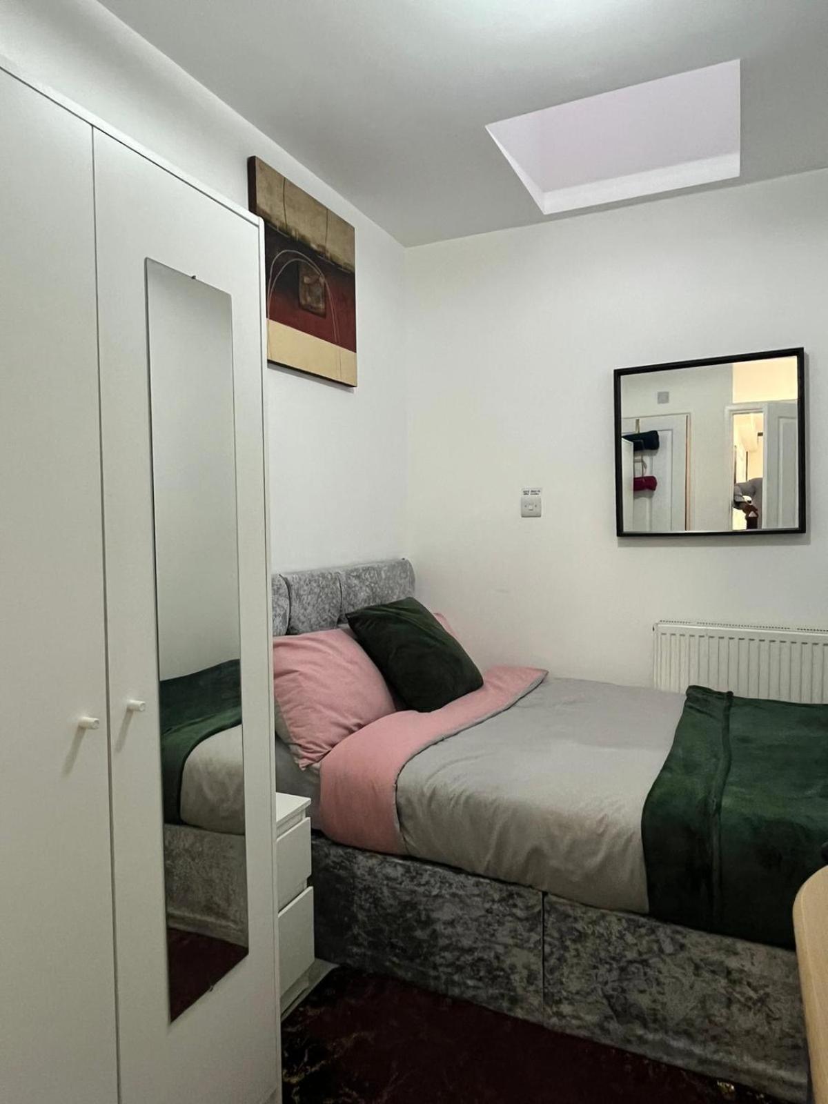 Home Away London Luaran gambar